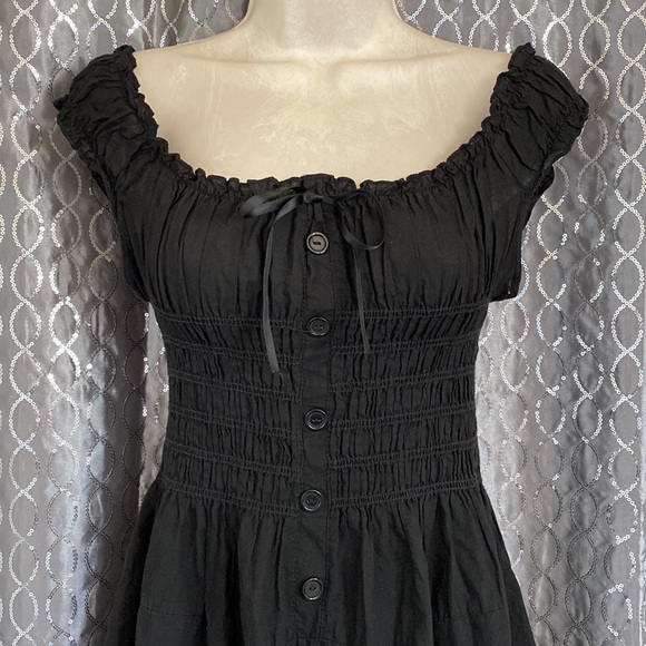 SOLD! Lovely Black Smocked Bodice Ruffle-Hem A-Line Midi Dress Sz S/M - Picture 3 of 6